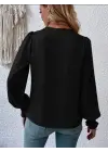 Kadın Uzun Kollu Dökümlü Kruvaze Yaka Kol Ucu Gipeli Sandy Bluz