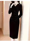 Kadın Uzun Kollu Kruvaze Yakalı Yandan Büzgülü önden çapraz Detaylı Midi Kadife Elbise