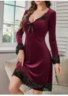 Kadın Uzun Kollu V Dantel Yakalı Mini Kadife Elbise