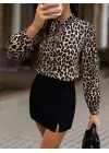 Kadın Uzun Kollu Yakadan Bağcıklı Leopar Desenli Süprem Bluz