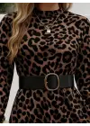 Kadın Uzun Kollu Yarı Balıkçı Yaka Leopar Desenli Kadife Elbise