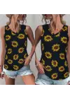 Omarı Şık Krep Bluz - V Yaka Kolsuz Ayçiçeği Deseniyle