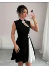 Kadın Yarım Balıkçı Yaka Pencere Dekolte Ve çift Renk Detay Mini Elbise