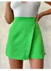 Omarı Yeşil Kapaklı Şort Etek - Trendy ve Rahat Model