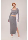 Omarı Gri İkili Takım Yırtmaç Detaylı Etek