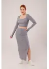 Omarı Gri İkili Takım Yırtmaç Detaylı Etek