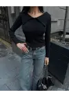 Kelebek yaka uzun kol bluz siyah