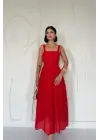 Kırmızı Askılı Aparatlı Brode Elbise