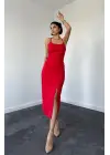 Kırmızı Sırt Dekolteli Elbise