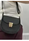 Omarı Şık Siyah Cilt Çanta Modelleri