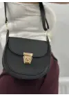 Omarı Şık Siyah Cilt Çanta Modelleri