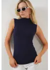 Göz Alıcı Kolsuz Body - Lacivert