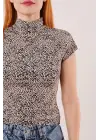 Omarı Şık ve Rahat Leopar Desen Basic T-Shirt