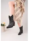 Matin Siyah Cilt Topuklu Bot