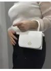 Omarı Parlak Beyaz Deri Çanta