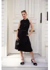 Omarı Şık Siyah Kemer Detaylı Elbise