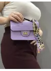 Omarı Şık Lila Cilt Çantası - Trendy Tasarım ve Kaliteli Malzeme