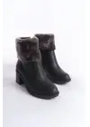 Omarı Kürklü Detaylı Siyah Bayan Bot - Rahat Tabanlı ve Şık Tasarım
