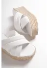 Modern Dolgu Topuklu Bayan Terlik