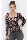 Modern Leopar Desenli Kollu Bluz