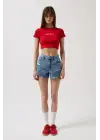 Omarı Renkli Baskılı Crop T-Shirt Modeli