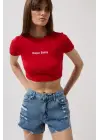 Omarı Renkli Baskılı Crop T-Shirt Modeli
