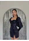 Omarı Çarpıcı Siyah Payet Elbise