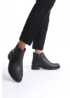 Omarı Şık Siyah Taban Topuklu Bayan Bot