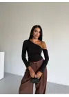 Omuz detaylı kollu bluz siyah f2336