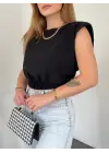 Omarı Siyah Omuzları Vatkalı Bluz