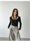 Omarı Özel Tasarım Önden Bağlama Detaylı Siyah Bodysuit