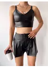 Pileli deri şort siyah h240053