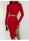 Omarı Püskül Detaylı Yırtmaçlı Kırmızı Etek Takımı
