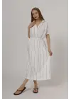 Omarı Zarif Beli Lastikli Beyaz Elbise