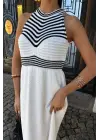 Omarı Çizgili Uzun Triko Elbise