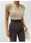 Sıfır Kol Vatkalı Kruvaze Model Sandy Bluz -Bej