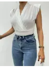 Sıfır Kol Vatkalı Kruvaze Model Sandy Bluz -Beyaz