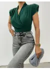 Sıfır Kol Vatkalı Kruvaze Model Sandy Bluz -Zümrüt
