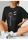 Omarı Siyah Baskılı Oversize T-shirt