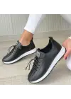 Omarı Hafif ve Rahat Siyah Spor Ayakkabı