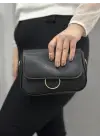 Omarı Şık Siyah Cilt Çanta