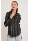 Siyah Çizgili Varak Desenli Gömlek 20253