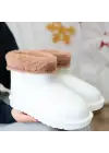 Omarı Su Geçirmez ve Kürklü Beyaz Oval Burunlu Bot