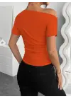 Omarı Kadın Tek Omuzlu Büzgülü Viskon Bluz