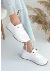 Modern Beyaz Bağcıklı Spor Ayakkabı