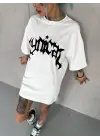 Omarı Beyaz Oversize Bisiklet Yaka Baskılı Unisex T-Shirt