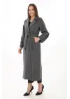 Uzun Kaşe Kaban – Yünlü Dokuma Kaşmir Kumaş, Kruvaze Yaka, Kuşaklı Astarlı Tesettür Uyumlu Şık Kışlık Siyah Model - Füme