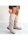 Şık Bej Süet Körüklü Topuklu Çizme