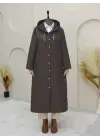 Toprak Yakası Zincir Detaylı Uzun Kapitone Kaban Kadın Giyim