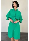 Omarı Rahat ve Şık Yeşil Kısa Kollu Set